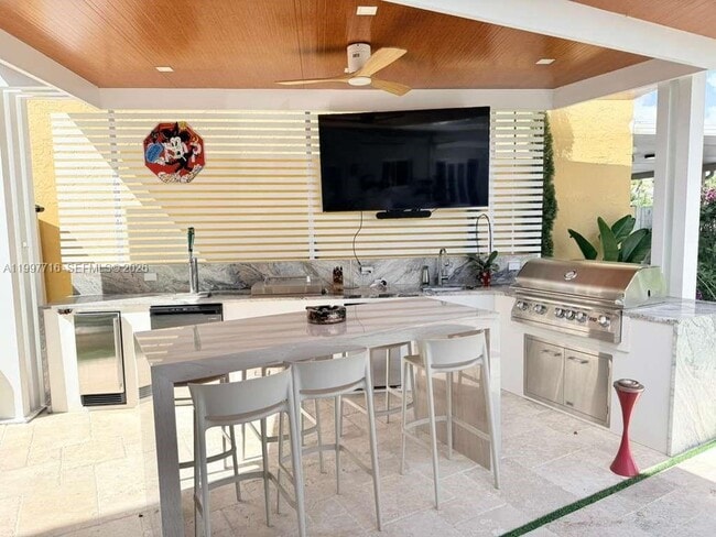 Building Photo - 9437 SW 145th Pl