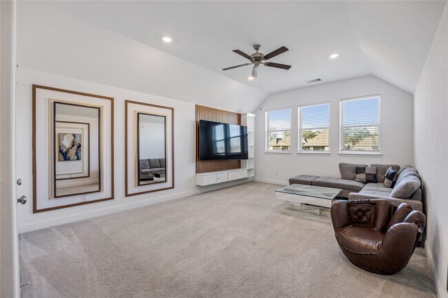 Building Photo - 23563 Red Juniper Ln