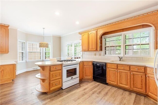 Building Photo - 919 Bridgegate Dr NE