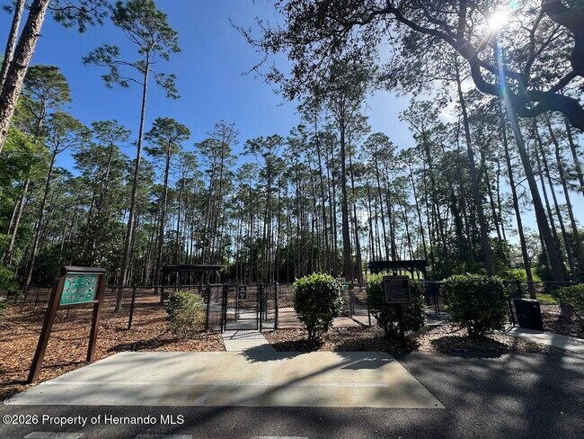 Building Photo - 2479 Hidden Trail Dr