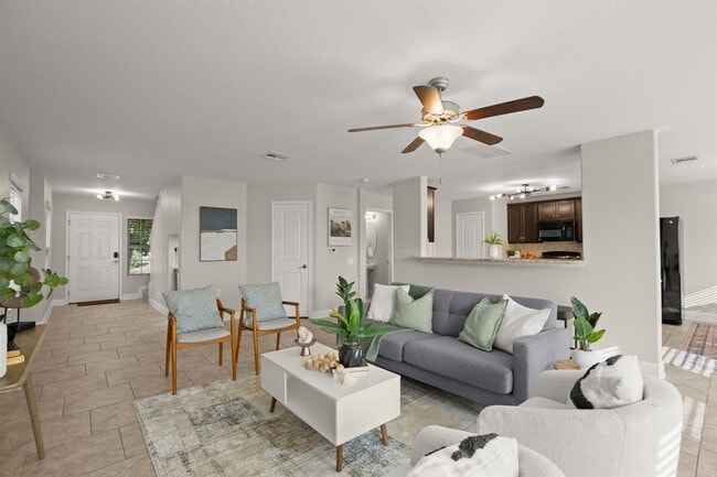 Building Photo - 7120 Razors Edge Dr