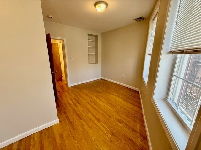 Building Photo - 13 Snow Hill St