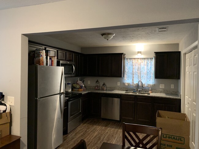 Building Photo - 2209 S Rutherford Blvd