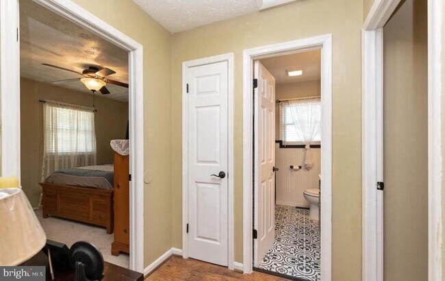 Building Photo - 609 Wingleaf Ct