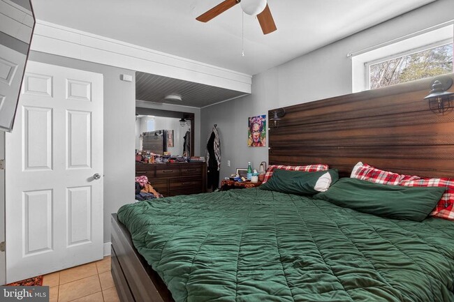 Building Photo - 1238 Logger Dr