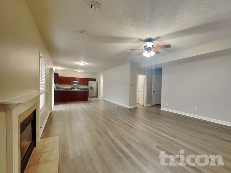 Building Photo - 5330 Basin Park Dr