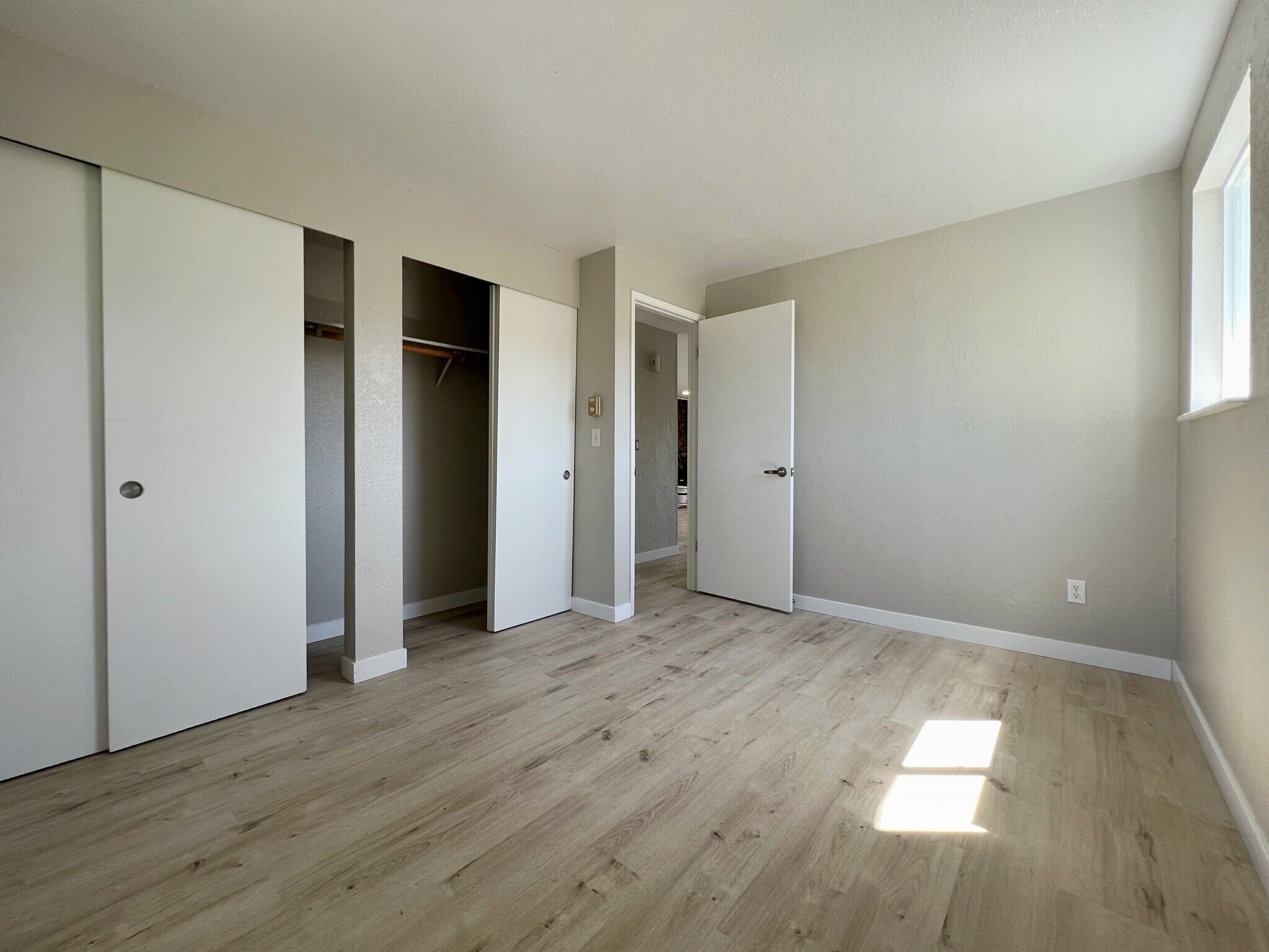 Building Photo - 17612 80th Ct NE