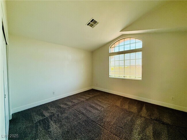 Building Photo - 1745 Mexican Poppy St