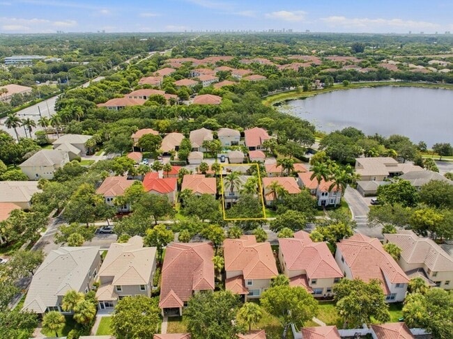 Building Photo - 8212 Calterra Dr