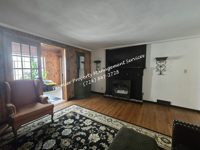 Building Photo - 216 S 13th St
