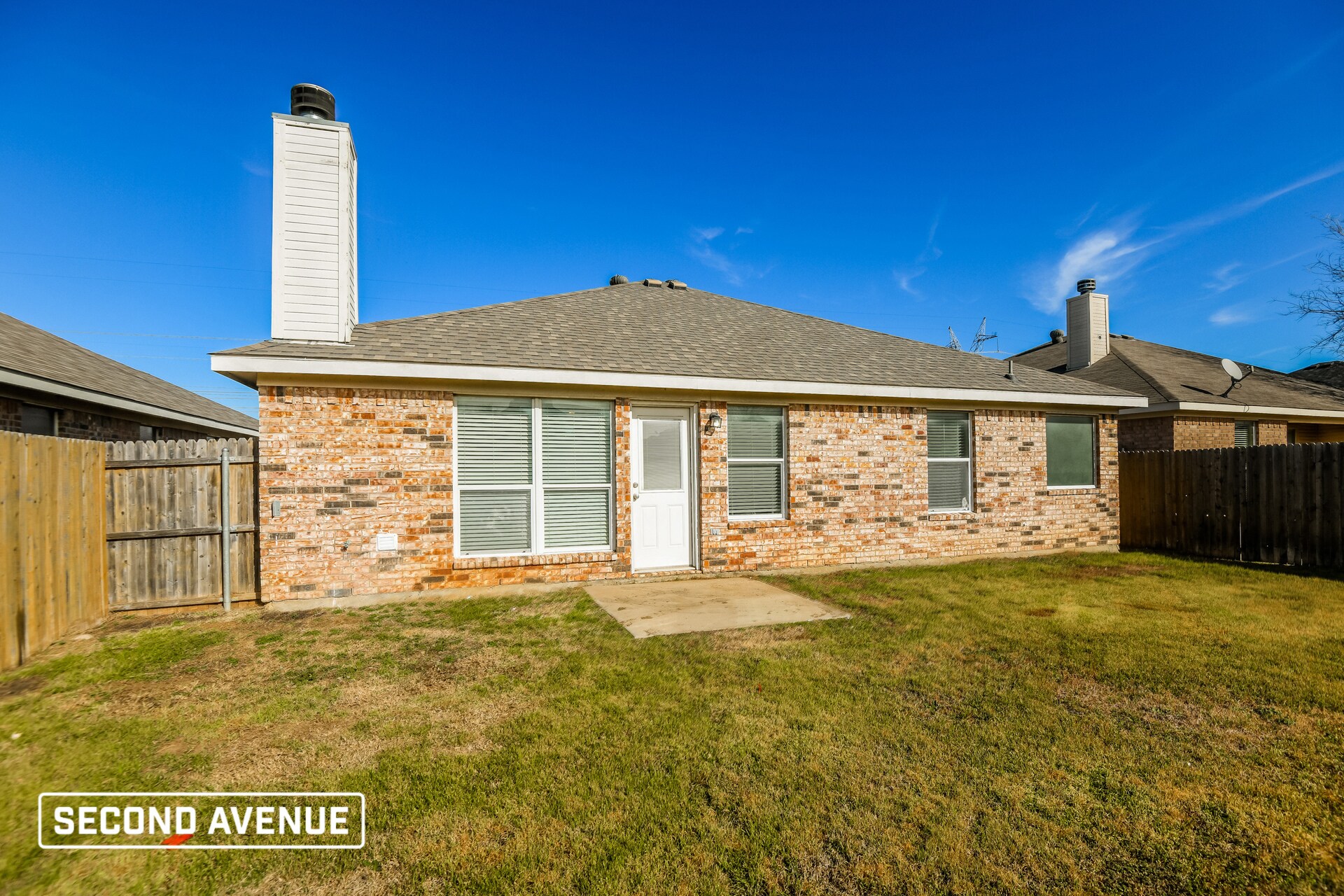Building Photo - 1304 Sierra Blanca Dr
