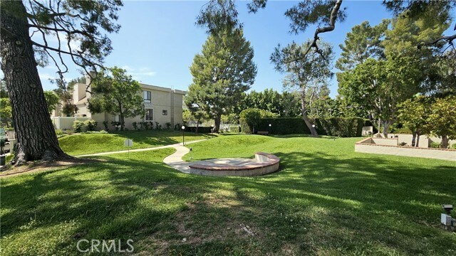 Building Photo - 15215 Magnolia Blvd