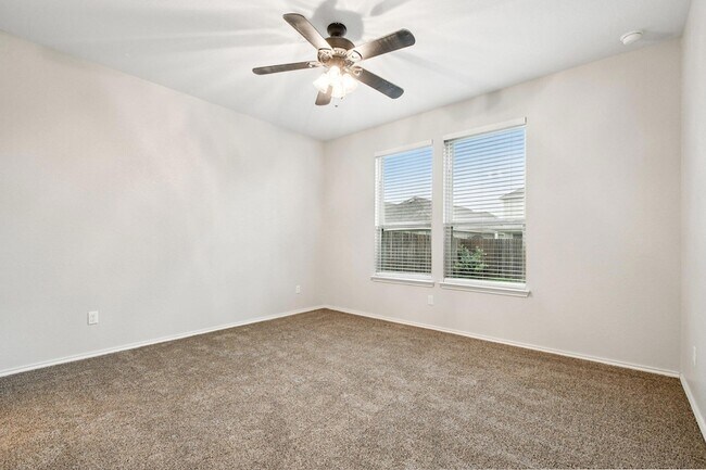 Building Photo - 212 La Dera Dr