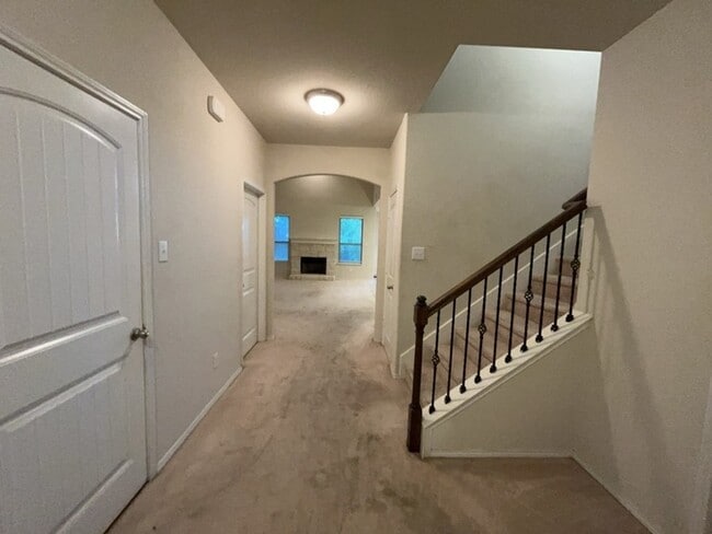 Building Photo - 8217 Spruce Meadows Dr
