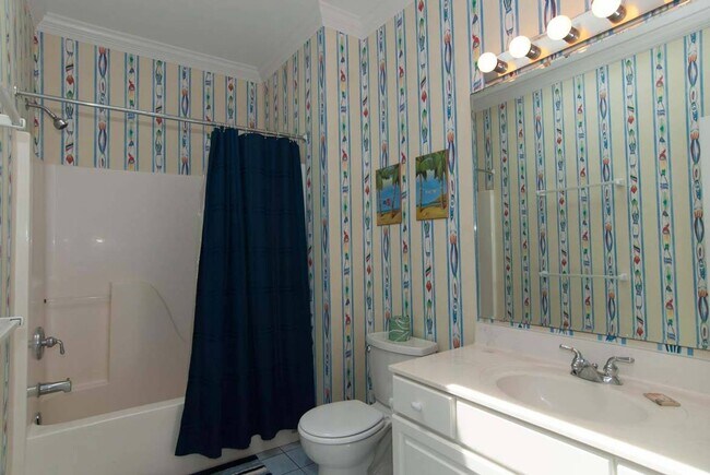 Building Photo - (W098) 4 Sea Oats Lane, Wrightsville Beach...