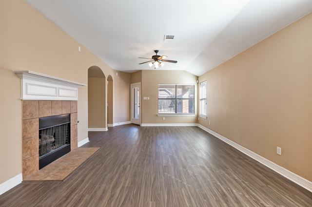 Building Photo - 1617 Nighthawk Dr