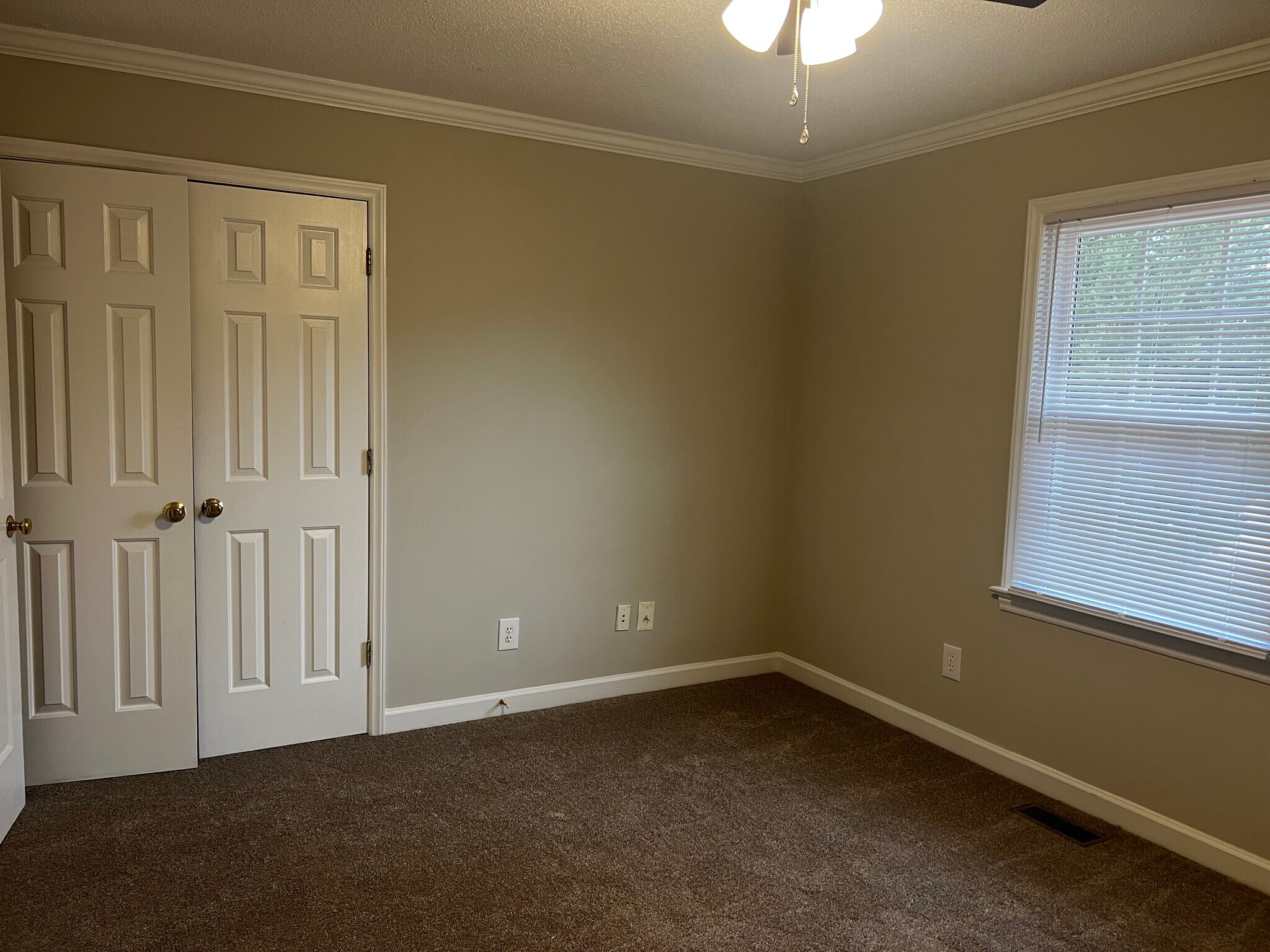 Building Photo - 2507 Saint Christopher Cir SW