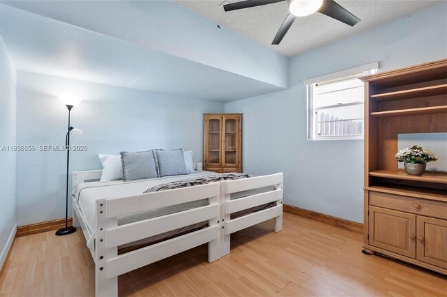 Building Photo - 12265 NW 32nd Manor