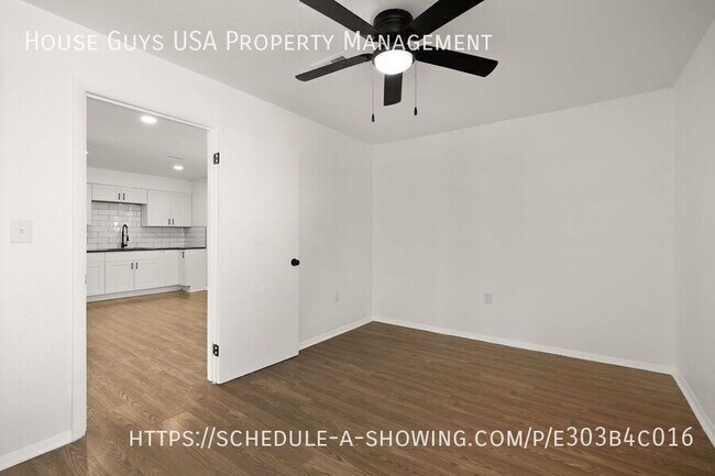 Building Photo - 10716 Ewing Ave