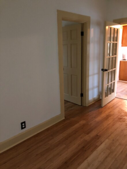 Building Photo - 1454 N Franklin Pl