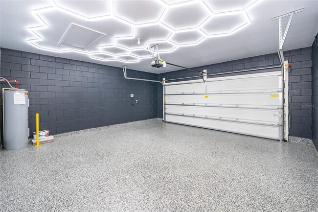 Building Photo - 3102 Bethpage Loop