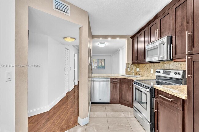 Building Photo - 2299 NW 77th Way