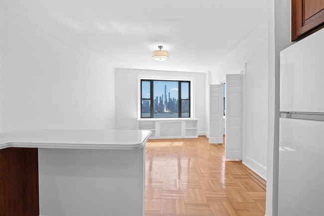 Building Photo - 1055 JFK Blvd E