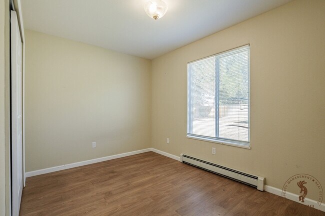 Building Photo - 519-518 29 3/8 Rd