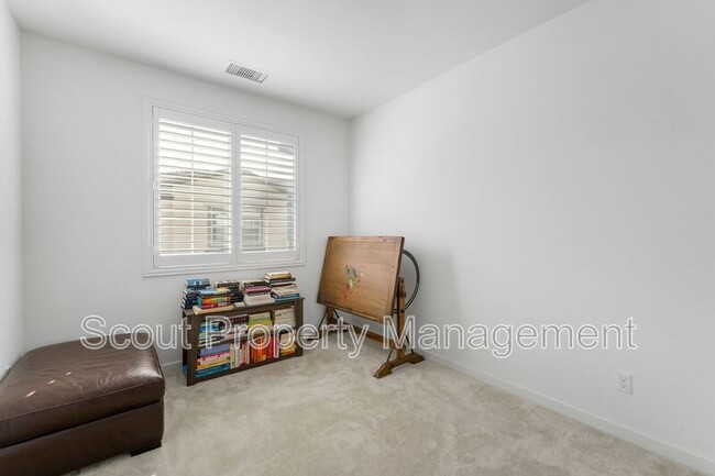 Building Photo - 31234 Calle Cirros