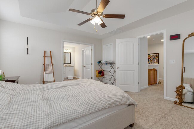 Building Photo - Beautiful, Almost New Home Located in The Desirable Elgin, SC