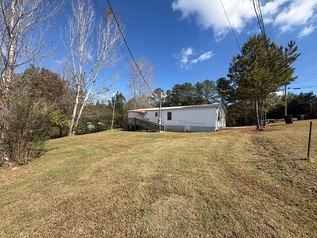 Building Photo - 1025 Union Hill Church Rd