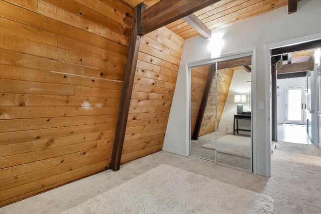 Building Photo - 25600 Soquel San Jose Rd