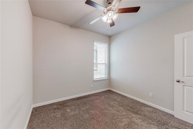 Building Photo - 2409 Mockingbird Ct