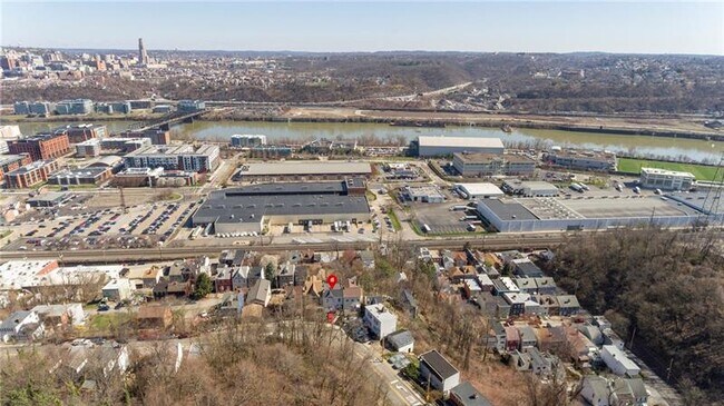 Building Photo - 3127 Josephine St