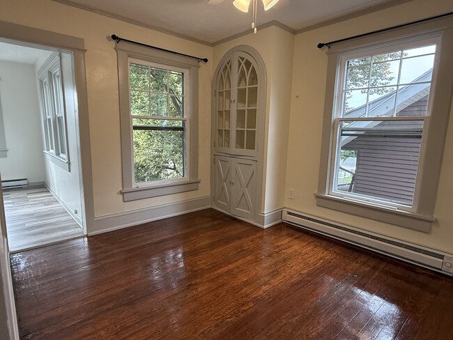 Dining Room - 38 Glenwood Blvd