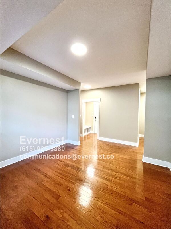 Building Photo - 146 John Duke Tyler Blvd