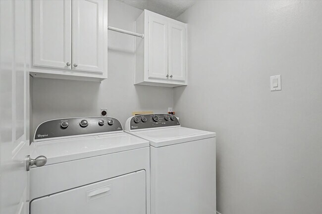Building Photo - 21702 Cayman Point Dr