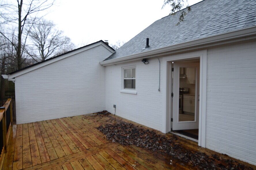 Building Photo - 7294 Chetbert Dr