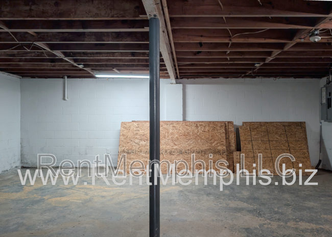 Building Photo - 3560 Ramill Rd