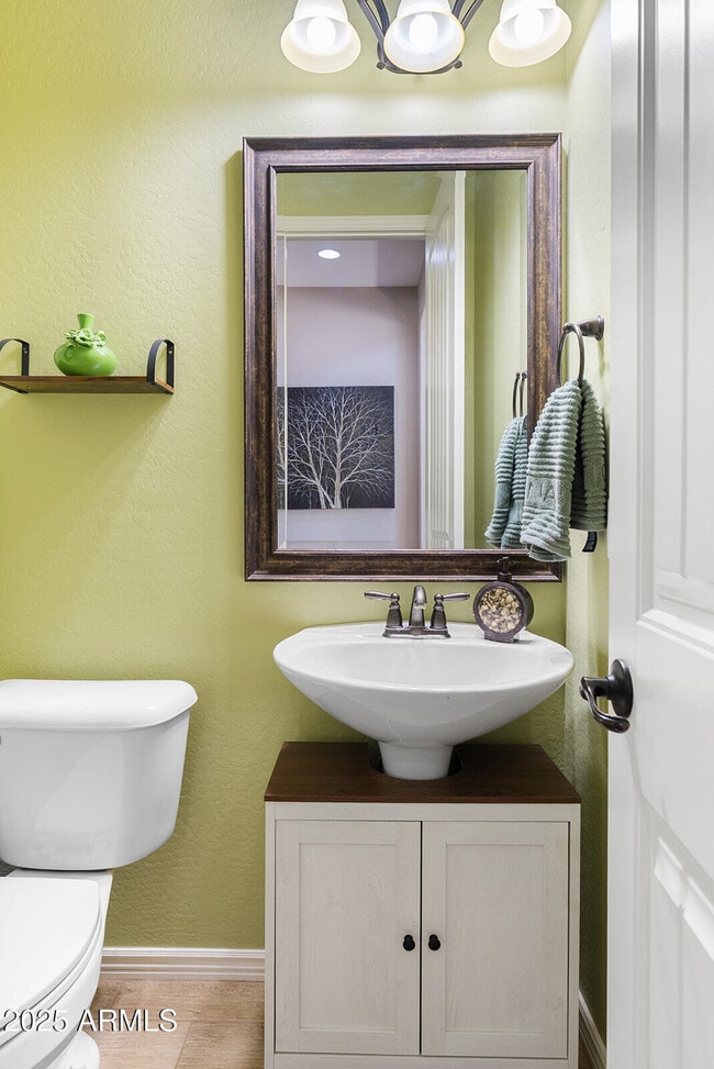 Building Photo - 3615 E Cassia Ln