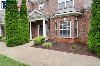Building Photo - LARGE 2bd 2.5ba townhome, 2 car carport, washer/dryer included! ALL UTILITIES INCLUDED!