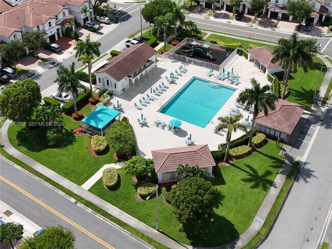 Building Photo - 8128 NW 108th Ct