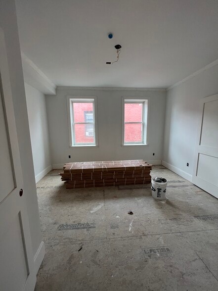 Building Photo - 201 Harvard Ave