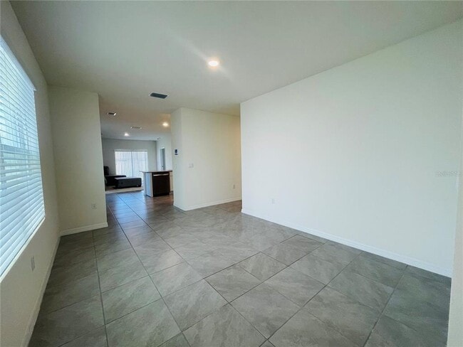 Building Photo - 17043 Oval Rum Dr