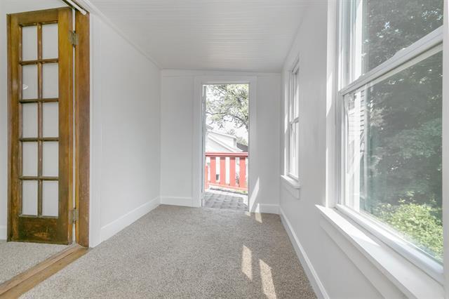 Building Photo - 615 Pine St