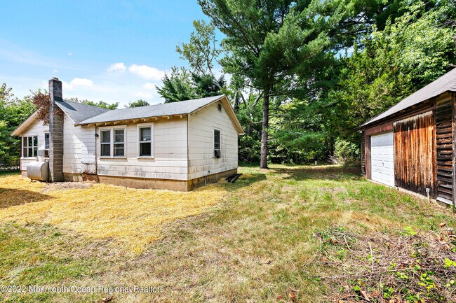 Building Photo - 21 Toms River Rd
