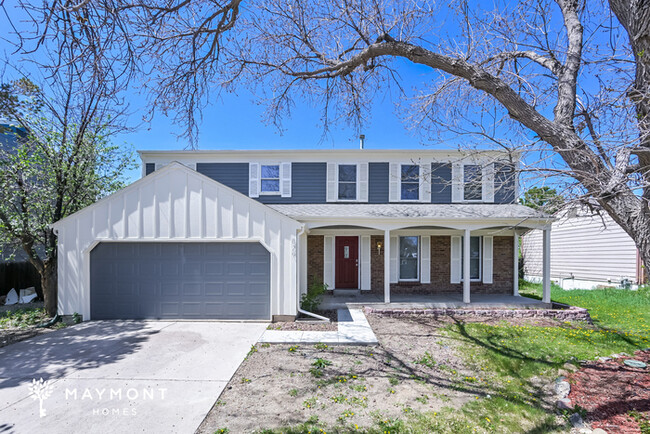 Primary Photo - 4 Bedroom Home with Large Backyard