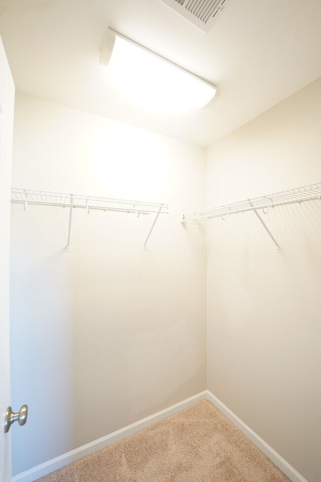 Building Photo - Coming Available!