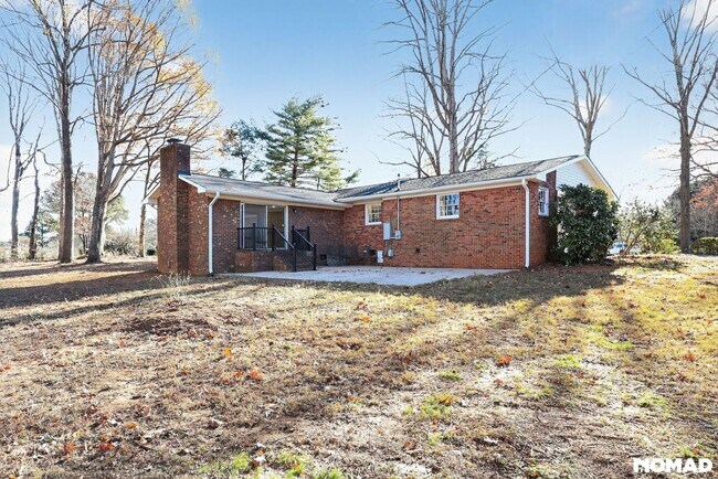 Building Photo - 118 Bobwhite Ln