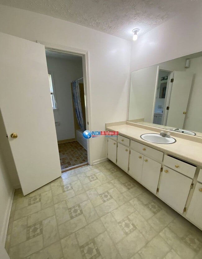 Building Photo - 4-bedroom house in Norcross - Coming Soon!!!